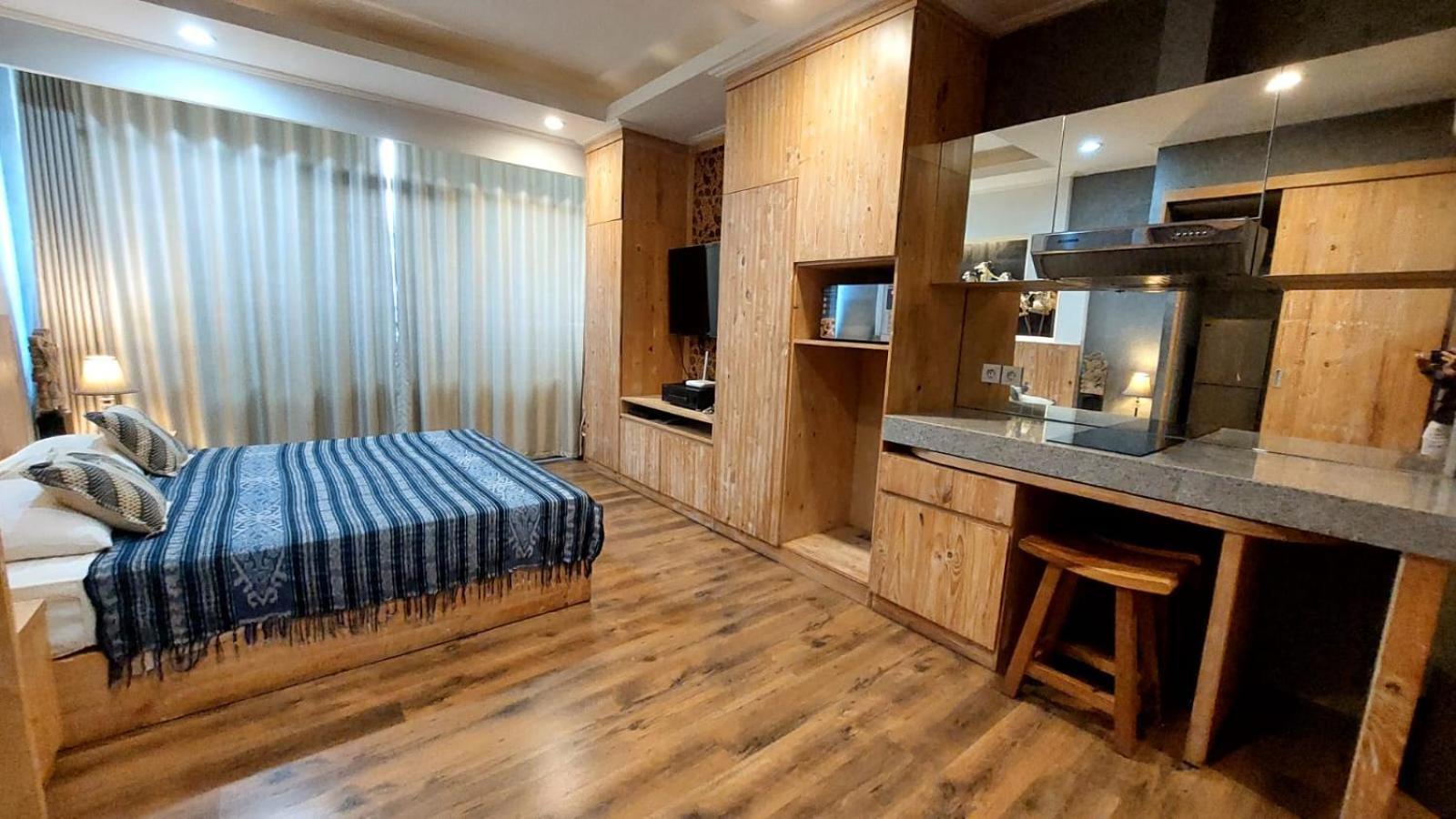 Apartemen Senayan Yakarta Exterior foto